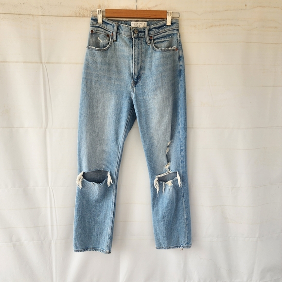 Abercrombie And Fitch The Ankle Straight Ultra High Rise Jeans - Picture 12 of 12
